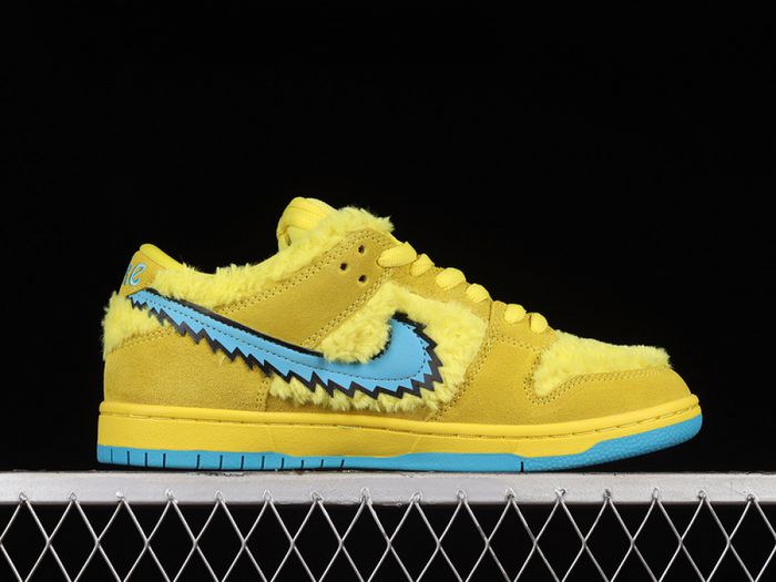 Nike SB Dunk Low Grateful Dead Yellow Bear