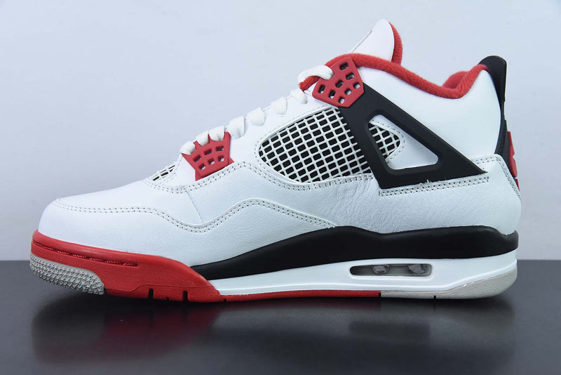 Jordan 4 Retro Fire Red (2020)