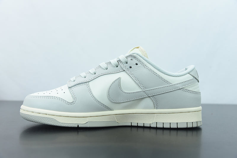 Nike Dunk Low Light Bone