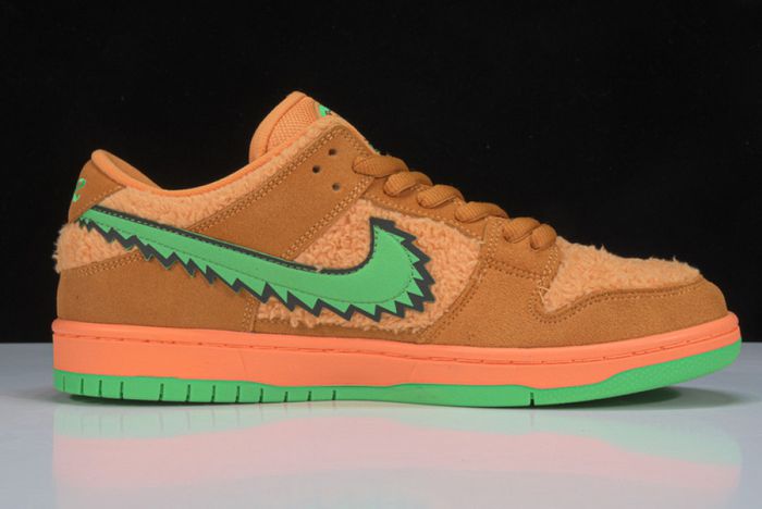 Nike SB Dunk Low Grateful Dead Bears Orange