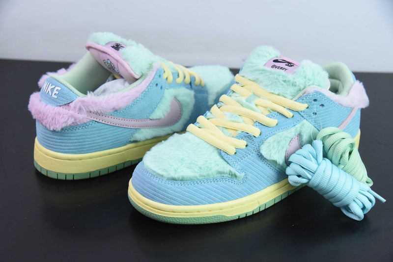 Verdy x Nk SB Dunk Low "Visty"