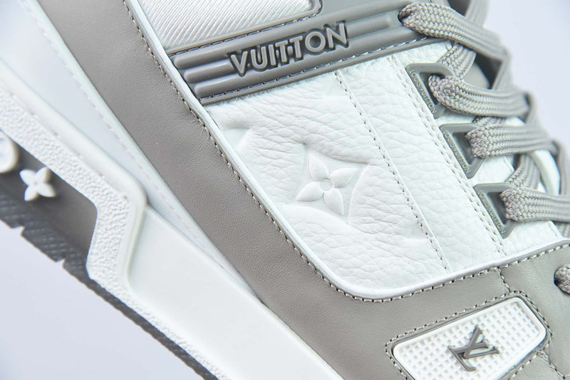 Louis Vuitton Trainer Grey White