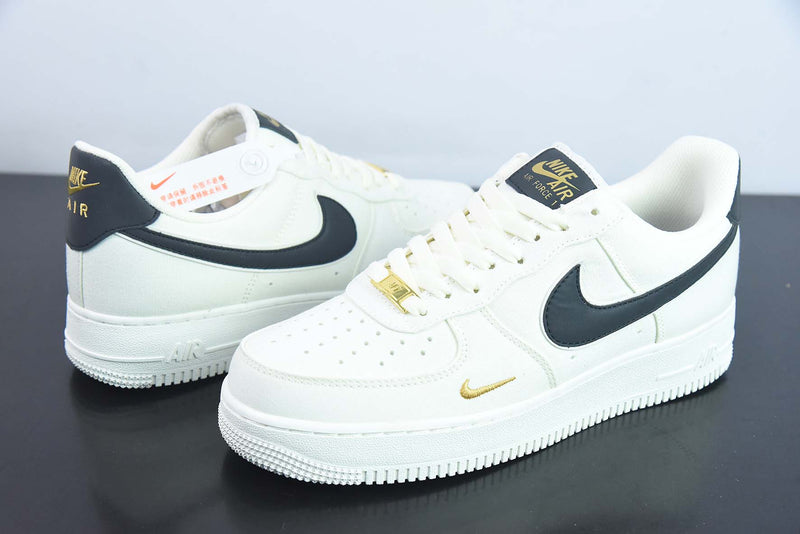 Nike Air Force 1 '07 Essencial White Black