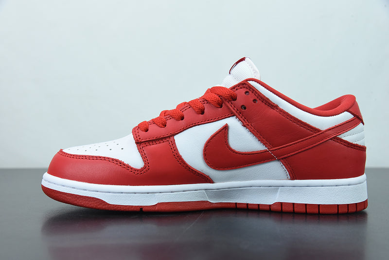 Nike Dunk Low SP "University Red"