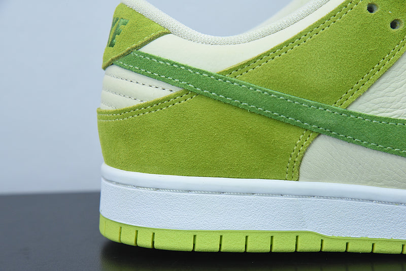 Nike Dunk Low SB Sour Apple