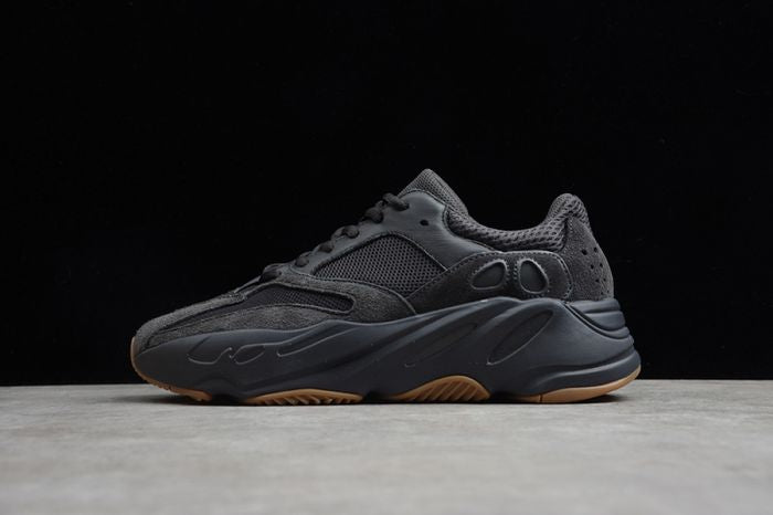 Adidas Yeezy 700 “Utility Black”