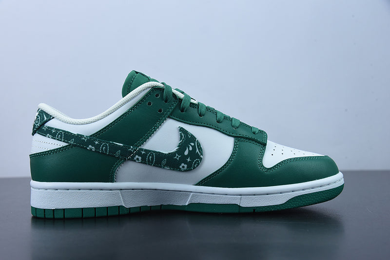 Nike Dunk Low Essential Paisley Pack Green