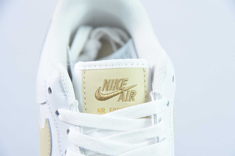 Nike Air Force 1 '07 Essential "White & Rattan"