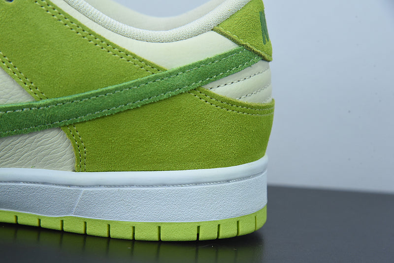 Nike Dunk Low SB Sour Apple