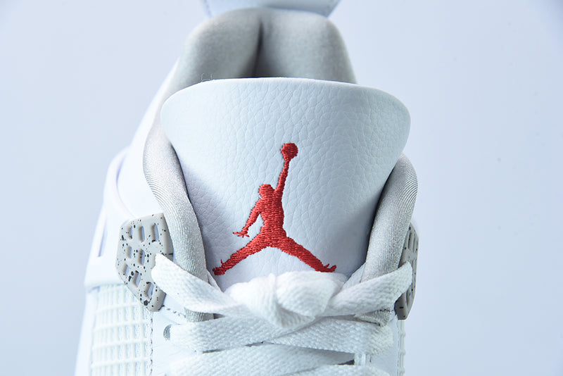 Jordan 4 Retro "White Oreo"