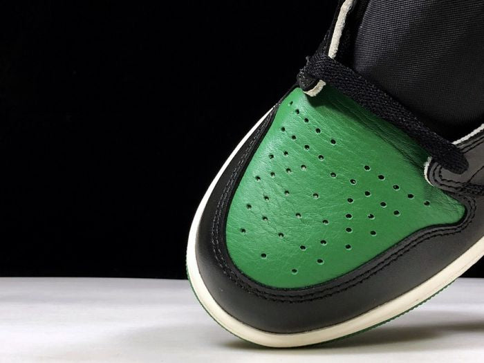 Jordan 1 Retro High OG Pine Green/Black