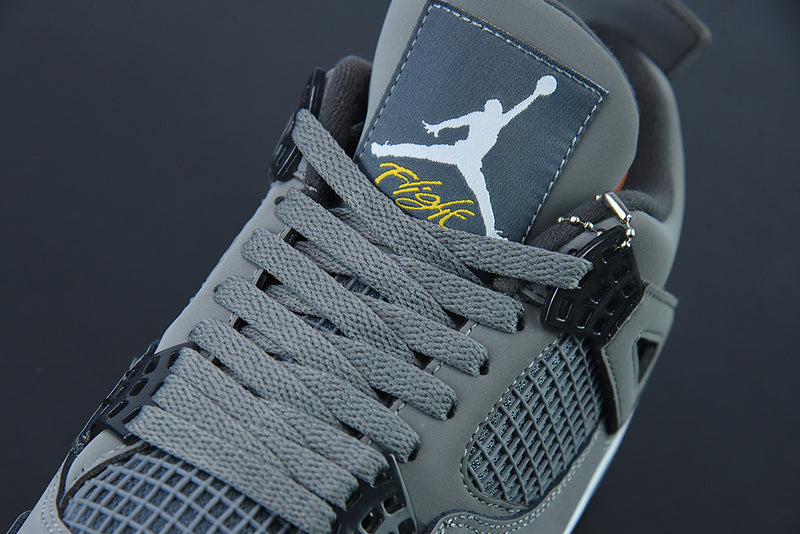 Jordan 4 Retro "Cool Grey"