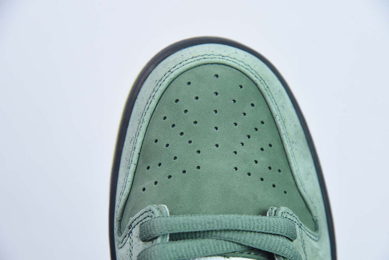 Nike SB Dunk Low Concepts Green Lobster