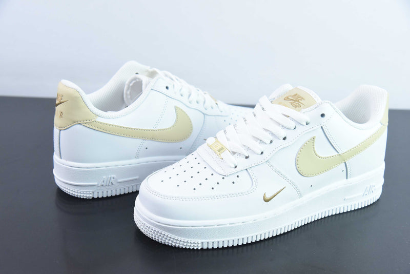 Nike Air Force 1 '07 Essential "White & Rattan"