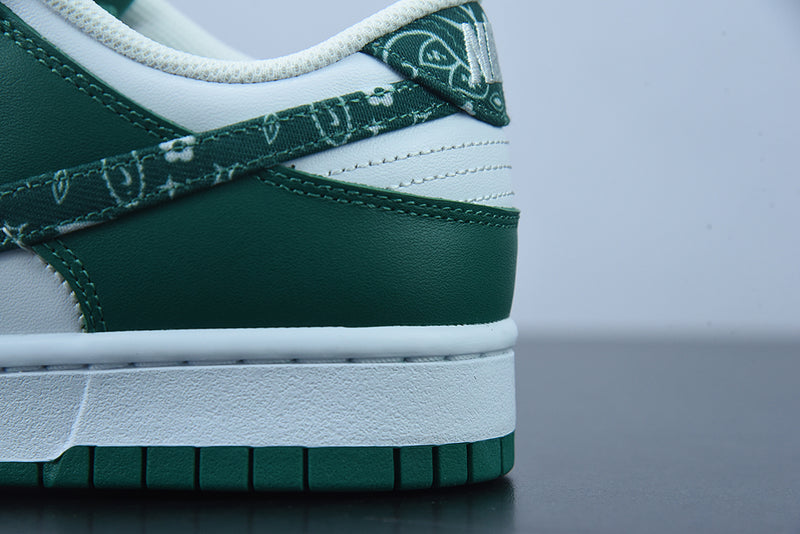 Nike Dunk Low Essential Paisley Pack Green