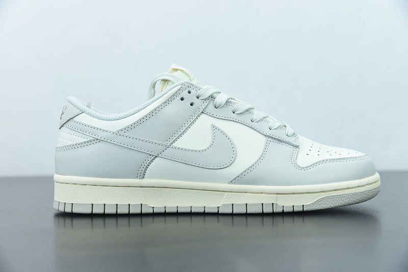 Nike Dunk Low Light Bone