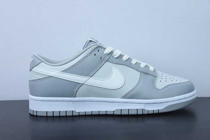 Nike Dunk Low Retro 'Pure Platinum'