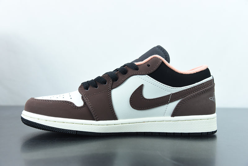 Jordan 1 Low Mocha