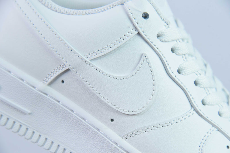 Nike Air Force 1 '07 White