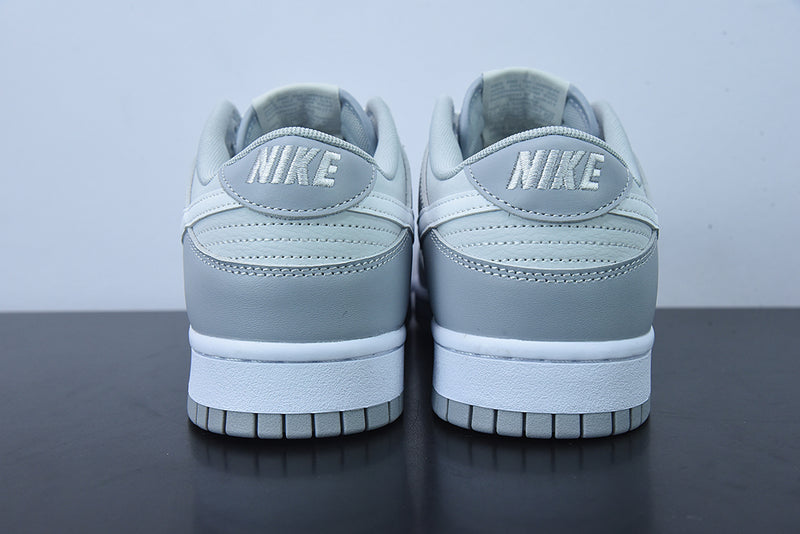 Nike Dunk Low Retro 'Pure Platinum'