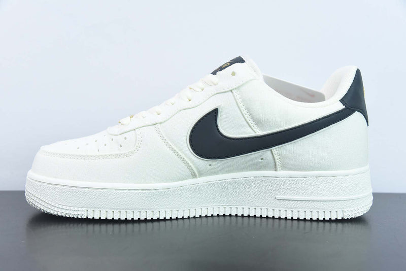 Nike Air Force 1 '07 Essencial White Black