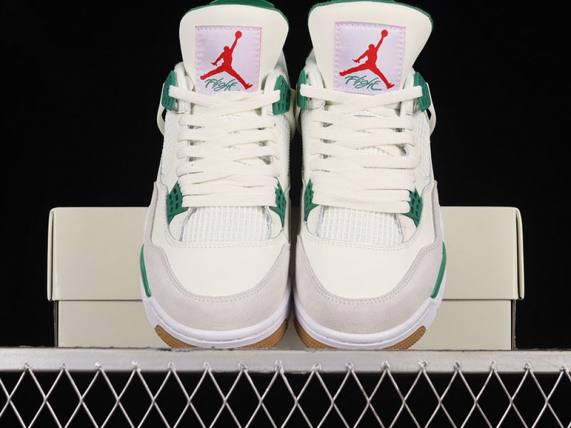 Jordan 4 Pine Green