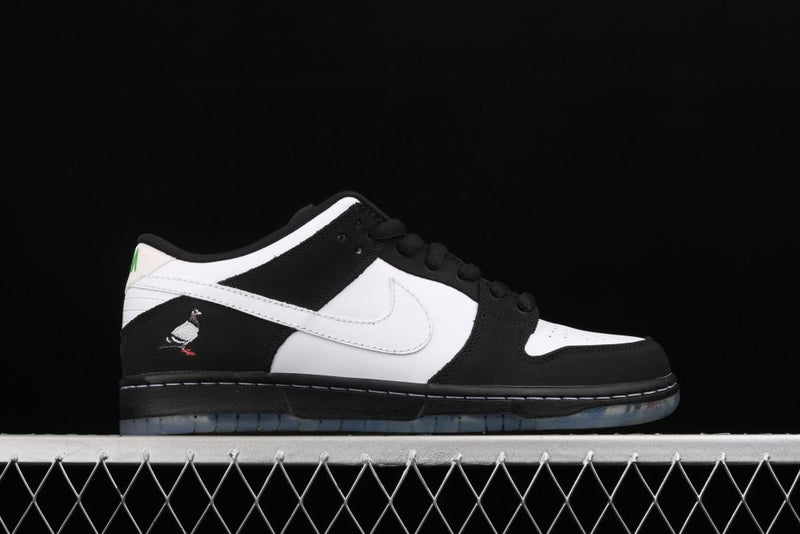 Nike SB Dunk Low Staple Panda Pigeon