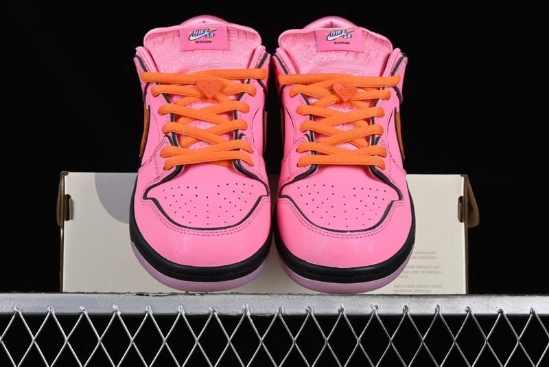 The Powerpuff Girls x Nike SB Dunk Low Blossom