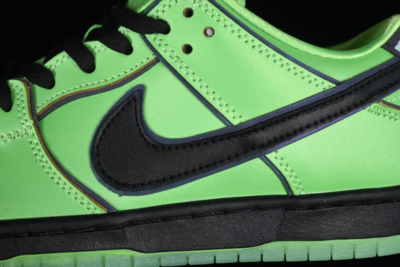 The Powerpuff Girls x Nike SB Dunk Low Buttercup